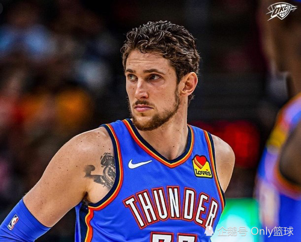 关于阿扎伦卡连续七场比赛得分超过绝杀，热火挑战极限！的信息