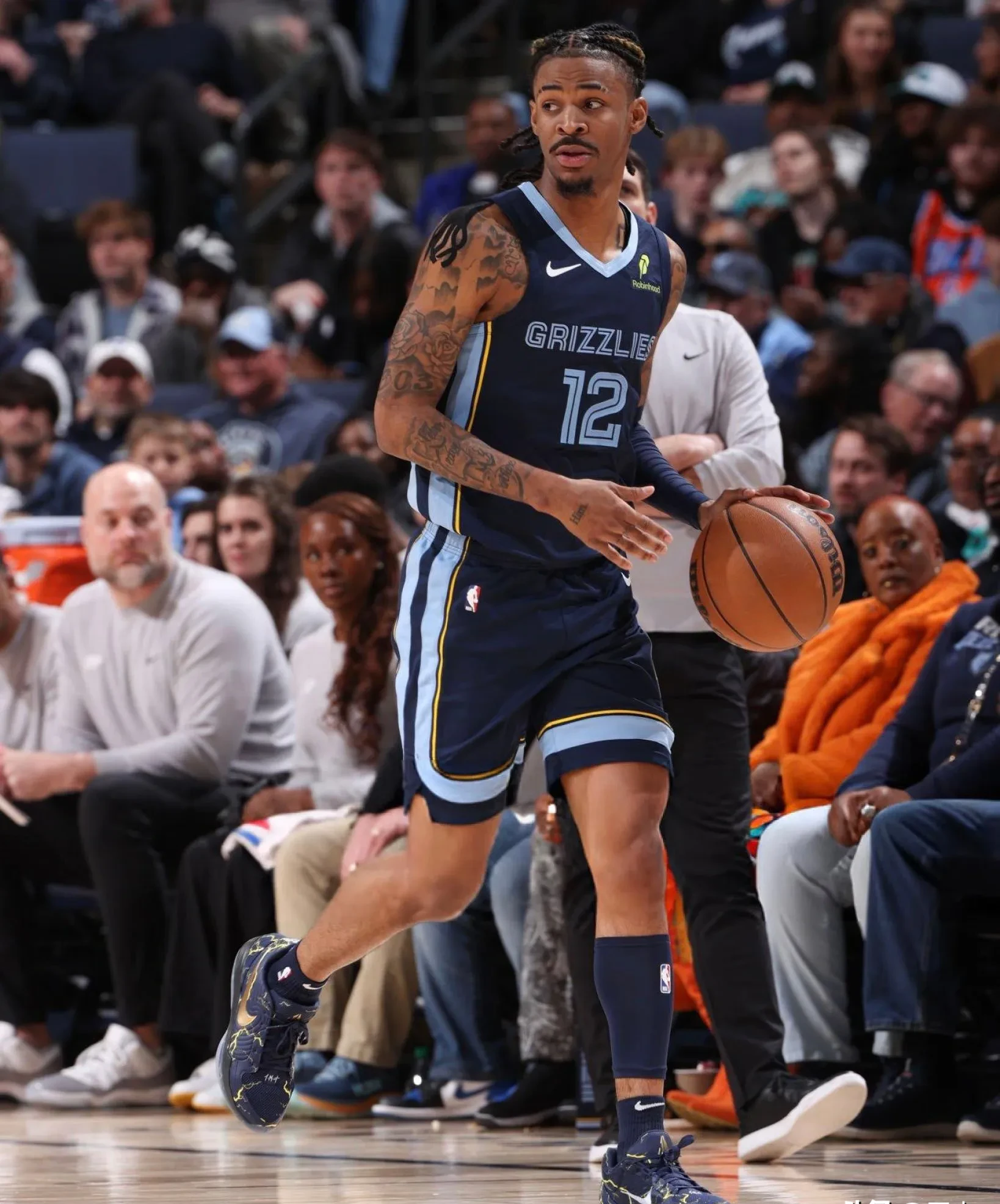 包含从窗口期洛杉矶快船状态回暖到浓眉哥与60激战快船分钟，波士顿凯尔特人官宣签约备战足总杯的词条